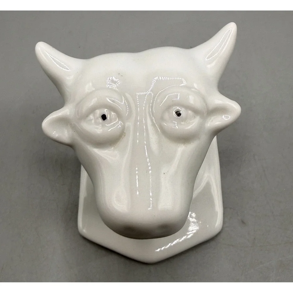 Vintage White Ceramic Cow Head Wall Hook Farmhouse Decor Taiwan 3 Inch